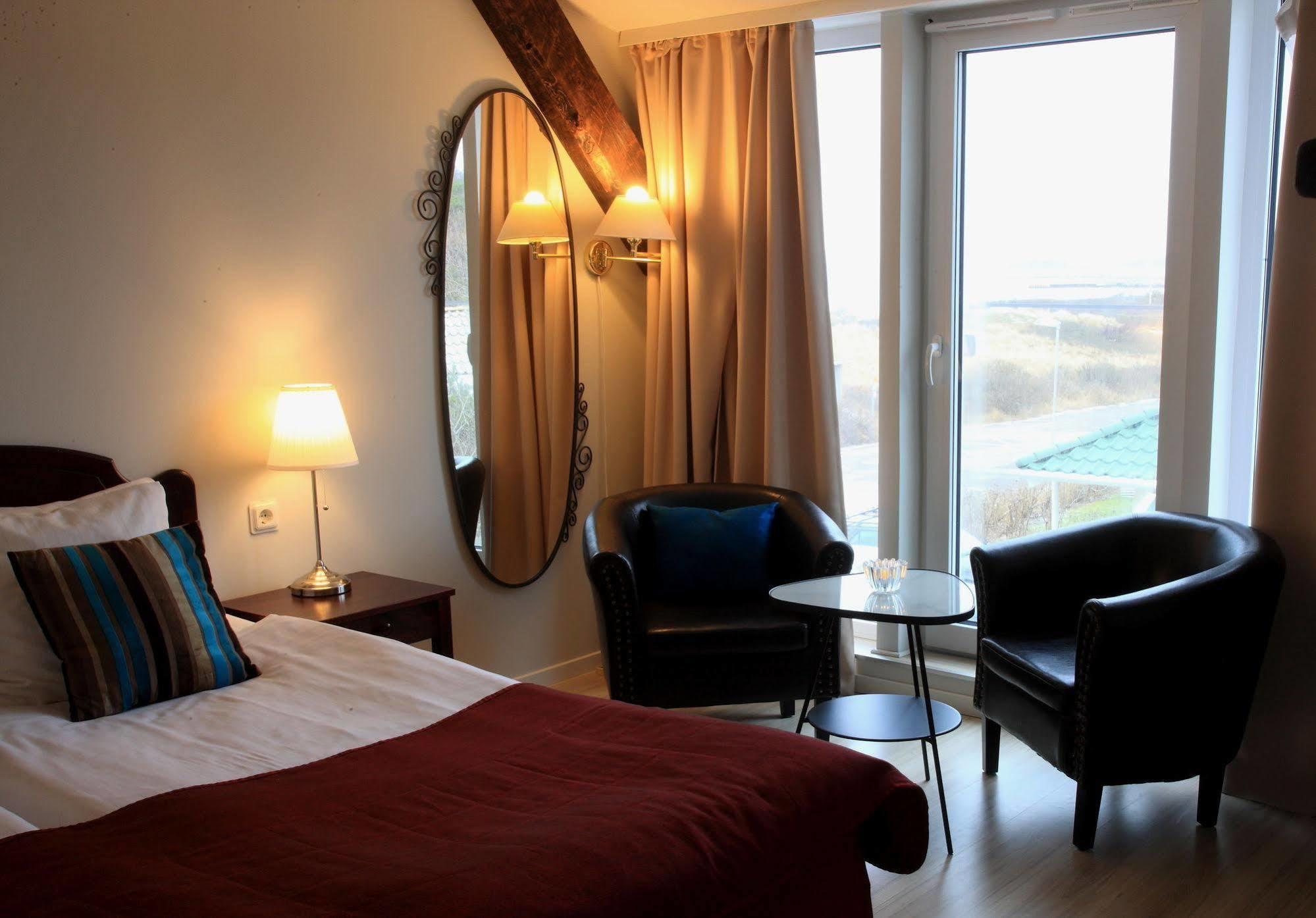 Vejby Strand Hotel Vejbystrand Extérieur photo